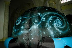Pop-Up-Planetarium © Wallner